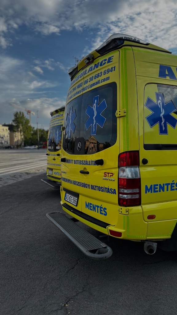 Mentőkocsi hátulja